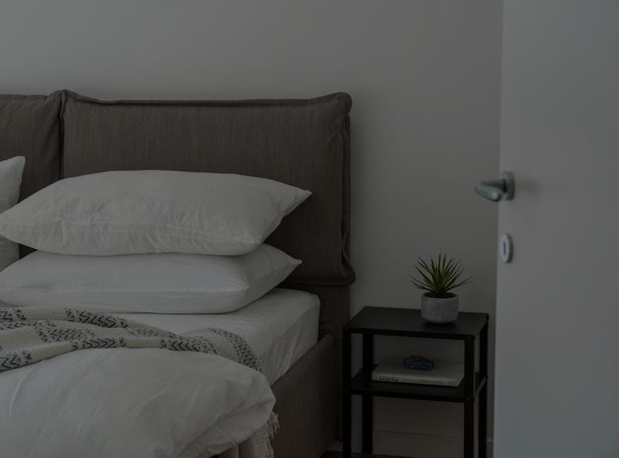 Achieve Better Sleep-Feng Shui Decor Ideas for a Restful Bedroom