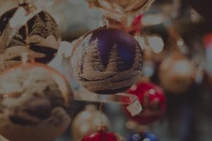 Choosing Feng Shui Ornaments for Seasonal Decor Changes