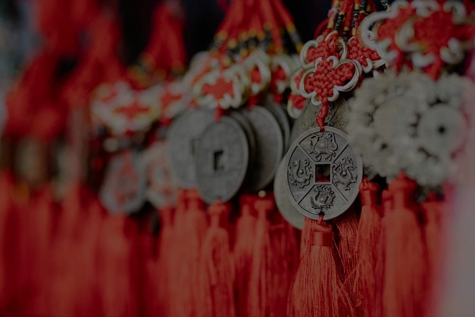 Choosing the Right Feng Shui Crystals-A Guide to Attracting Good Fortune