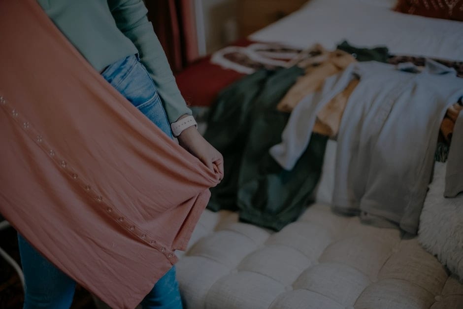 Choosing the Right Feng Shui Energy Ornaments for a Harmonious Bedroom