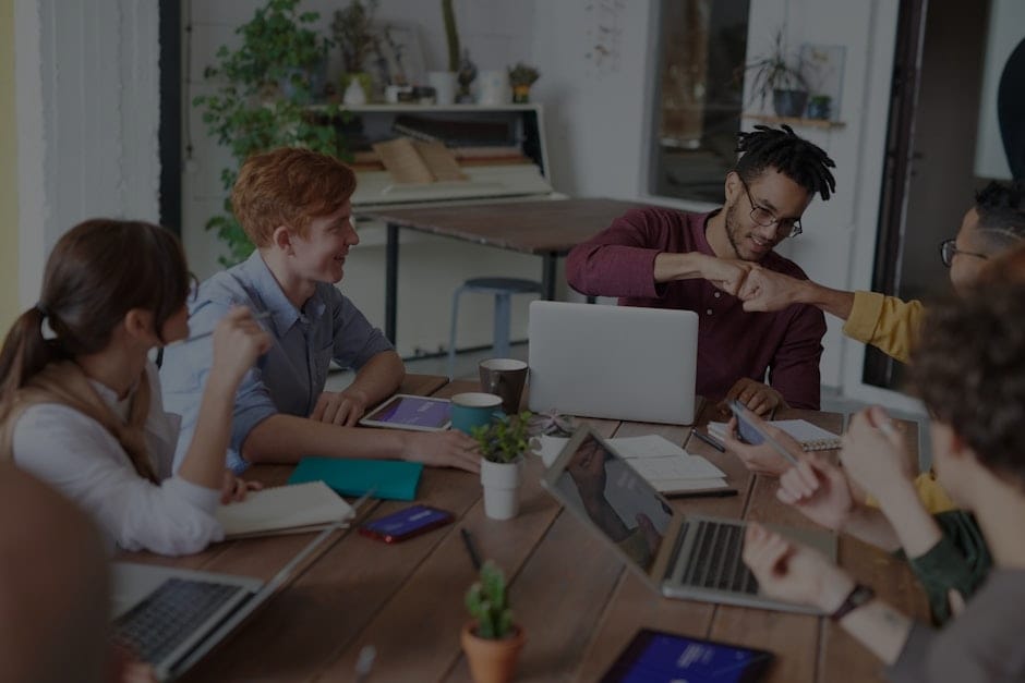 Choosing the Right Feng Shui Ornaments for a Productive Workspace