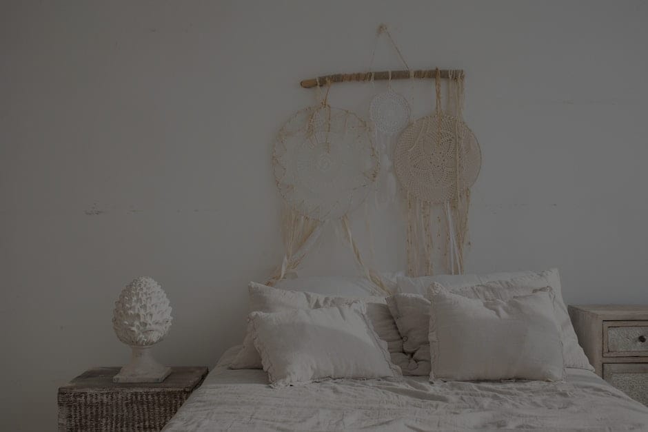 Create a Peaceful Bedroom-The Best Feng Shui Energy Ornaments for Restful Sleep