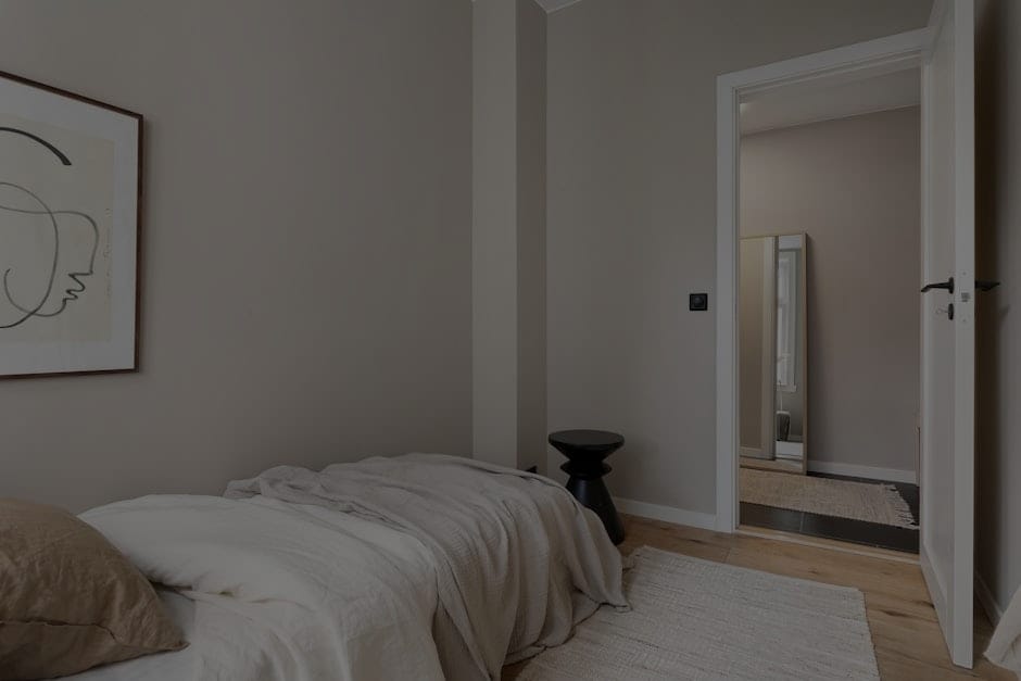 Create a Peaceful Living Room-Essential Feng Shui Decor Tips