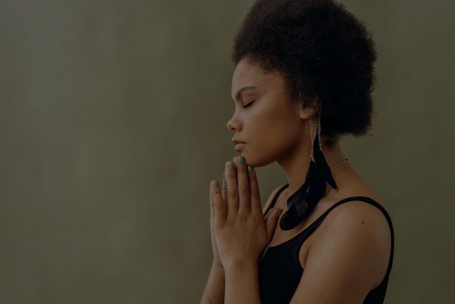 Creating a Calm Space-The Role of Feng Shui Energy Ornaments in Stress Relief