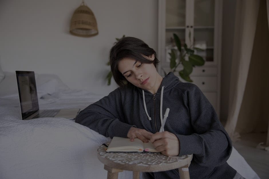 Creating a Peaceful Workspace-Feng Shui Ornaments for Better Focus