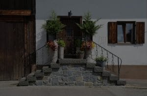 Creating a Welcoming Entryway-Feng Shui for First Impressions