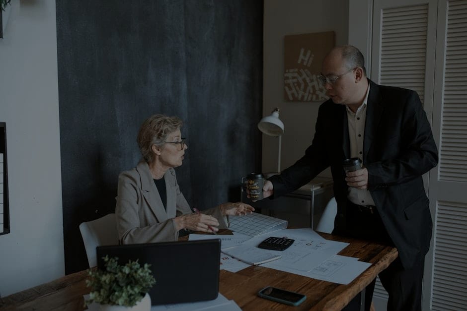 Feng Shui for Home Offices-Key Ornaments for Success and Focus