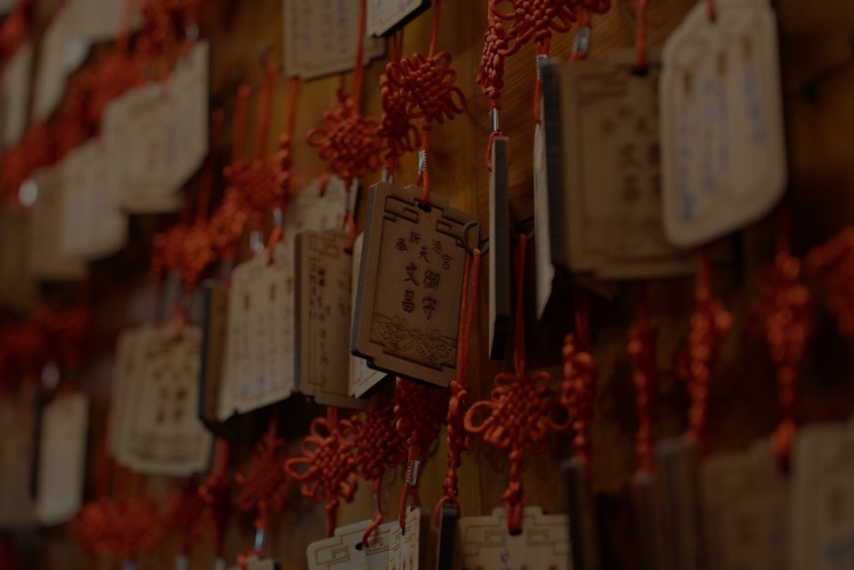 Finding Balance-Feng Shui Techniques to Harmonize Your Relationships with Ornaments