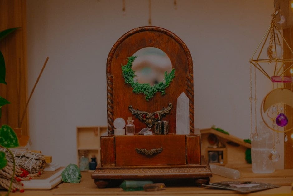Harnessing Nature's Energy-Best Feng Shui Crystals for Home and Office