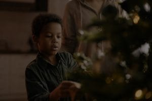 How to Use Feng Shui Ornaments for Seasonal Decorating