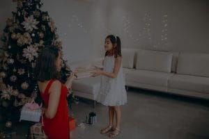 How to Use Feng Shui Ornaments to Attract Love and Relationships