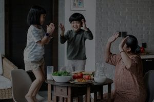 How to Use Feng Shui Ornaments to Attract Positive Energy in Your Home
