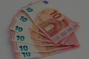 Improve Your Financial Flow-Feng Shui Items to Attract Wealth