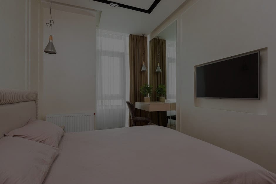 Maximize Your Small Apartment's Energy with Feng Shui Decor