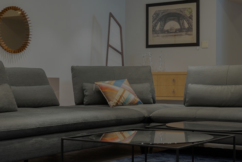 Maximizing Space with Feng Shui-Ornaments for Small Living Areas
