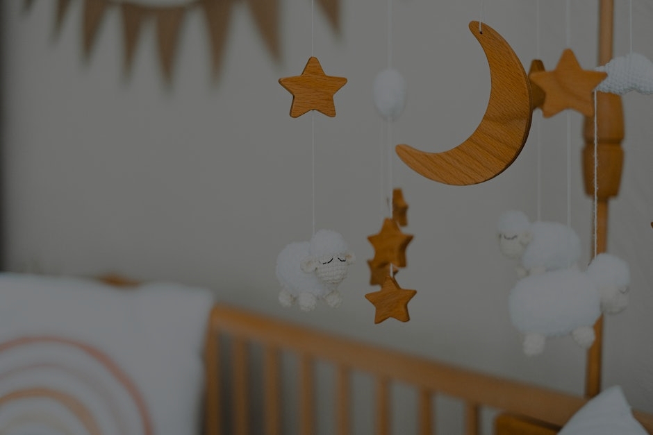 Maximizing Your Sleep Quality with Feng Shui Bedroom Decor