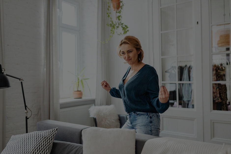 Revitalize Your Living Room-Essential Feng Shui Items for Positive Vibes