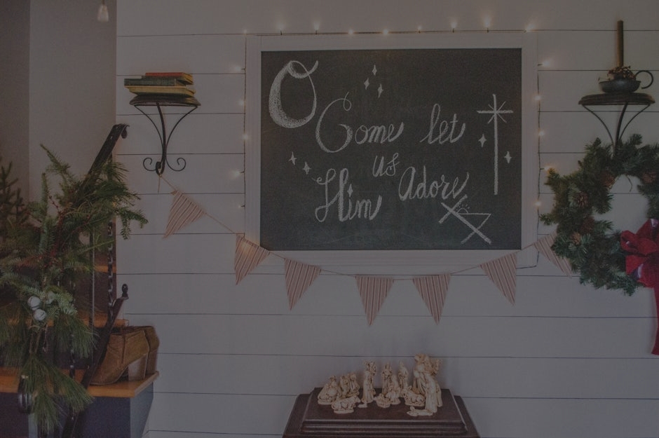 Seasonal Feng Shui-Refreshing Your Home Decor with Ornaments