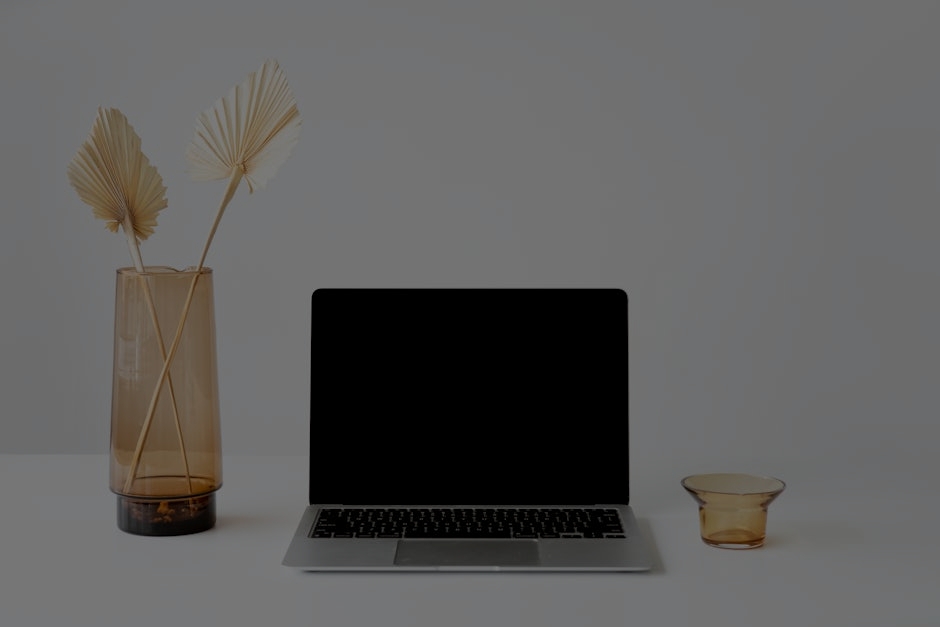 The Best Feng Shui Items for a Balanced Home Office Environment