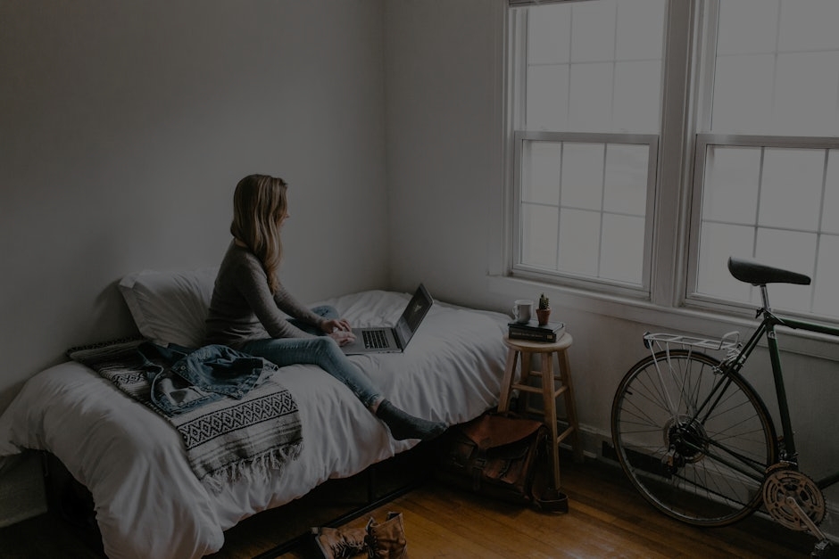 The Best Feng Shui Items for a Productive Workspace
