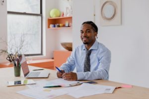Read more about the article Achieve Clarity-Feng Shui Tools for Better Focus and Productivity