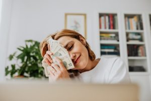 Read more about the article Achieve Financial Abundance-Feng Shui Ornaments to Attract Wealth