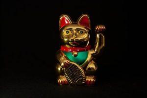 Read more about the article Achieve Financial Prosperity-Top Feng Shui Ornaments for Wealth Attraction