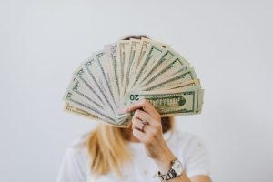 Read more about the article Attract Abundance-Feng Shui Ornaments for Financial Prosperity