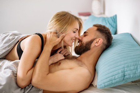 You are currently viewing Attract Love and Romance-Essential Feng Shui Items for Your Bedroom