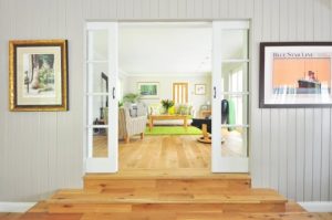 Read more about the article Attract Wealth and Prosperity-Essential Feng Shui Items for Your Living Room