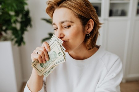 You are currently viewing Attract Wealth-Essential Feng Shui Ornaments for Financial Prosperity
