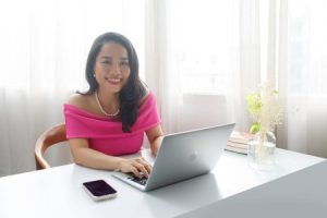 Read more about the article Boost Your Productivity-Feng Shui Decor Tips for Your Home Office