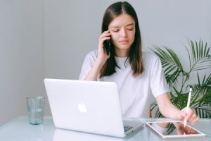 Read more about the article Boost Your Productivity-Feng Shui Solutions for Home Offices