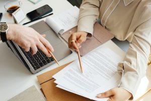 Read more about the article Boost Your Work Productivity-Feng Shui Items to Improve Your Office Environment