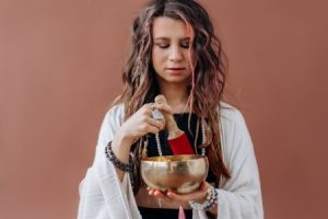 Read more about the article Calm Your Mind-Using Feng Shui Energy Ornaments for Stress Relief