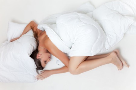 You are currently viewing Choosing the Right Feng Shui Ornaments for Your Bedroom-Tips for Better Sleep