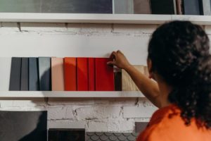Read more about the article Choosing the Right Feng Shui Ornaments for Your Home-A Practical Guide
