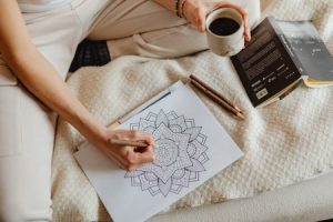Read more about the article Create a Calming Atmosphere-Feng Shui Ornaments for Stress Relief in Your Home