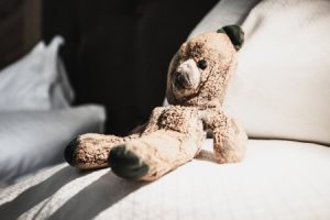Read more about the article Create a Peaceful Bedroom-Feng Shui Solutions for Better Sleep in Europe