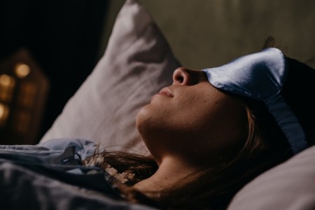 You are currently viewing Create a Peaceful Bedroom-The Best Feng Shui Items for Restful Sleep