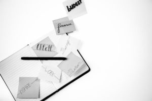 Read more about the article Create a Peaceful Workspace-Best Feng Shui Ornaments for Office Productivity