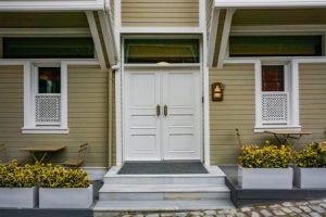 Read more about the article Create a Welcoming Entrance-Feng Shui Items for Your Front Door