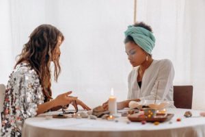 Read more about the article Create a Welcoming Entryway-Feng Shui Ornaments to Attract Positive Energy