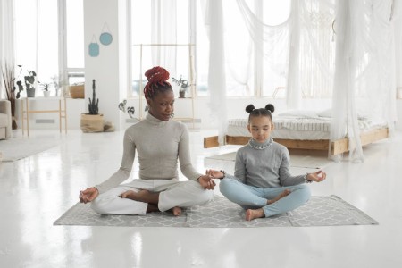 You are currently viewing Create Harmony-Essential Feng Shui Ornaments for a Peaceful Bedroom