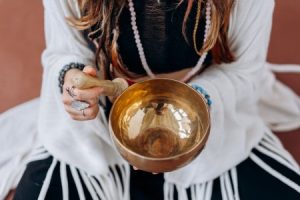 Read more about the article Creating a Balanced Home with Feng Shui Energy Ornaments-Tips and Tricks