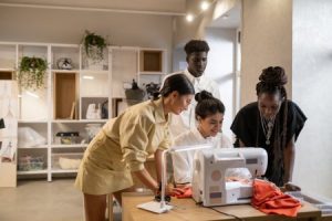 Read more about the article Creating a Balanced Workspace-Essential Feng Shui Ornaments