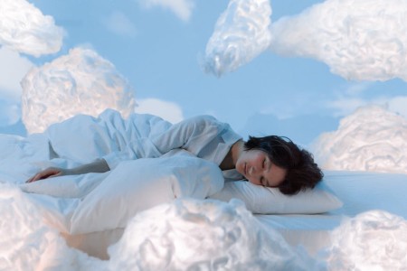 You are currently viewing Creating a Calm Bedroom-Feng Shui Ornaments for Restful Sleep