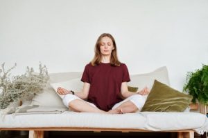 Read more about the article Creating a Calming Atmosphere-Feng Shui Ornaments for Stress Relief