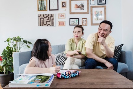 You are currently viewing Creating a Family-Friendly Environment-Feng Shui Tips for Parents