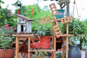 Read more about the article Creating a Feng Shui Garden-Energy Ornaments for Outdoor Spaces
